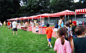 200409300214410_Carnival-Booths-in-a-row